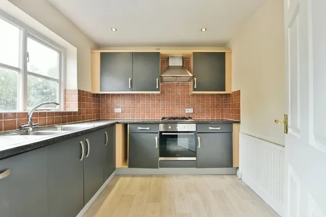 Photo 3 — Baildon Wood Court, Baildon, Shipley, West Yorkshire, BD17