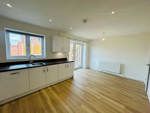 Brass Lane, Birmingham, B16, photo 3