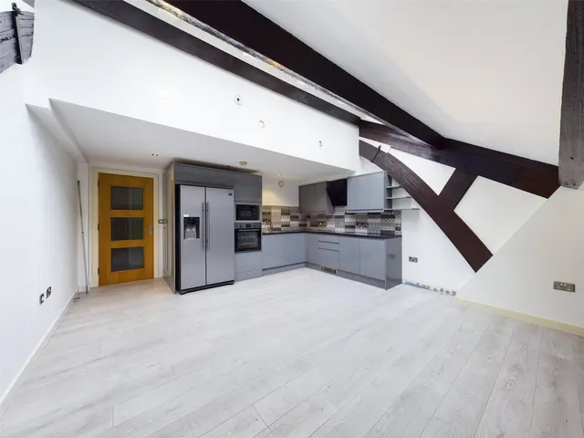 Sunbridge Road, Bradford, BD1, photo 2