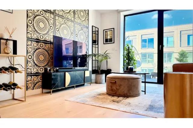 Photo 2 — 42 Royal Crest Avenue, London