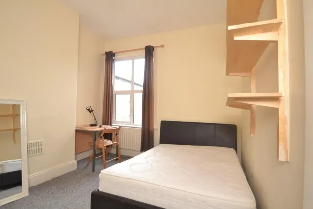 Latchmere Road, Fallowfield, M14, photo 1