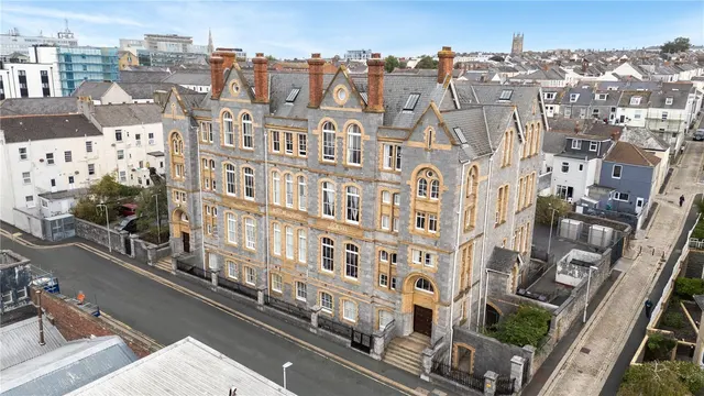 Regent Street, Plymouth, PL4, photo 1