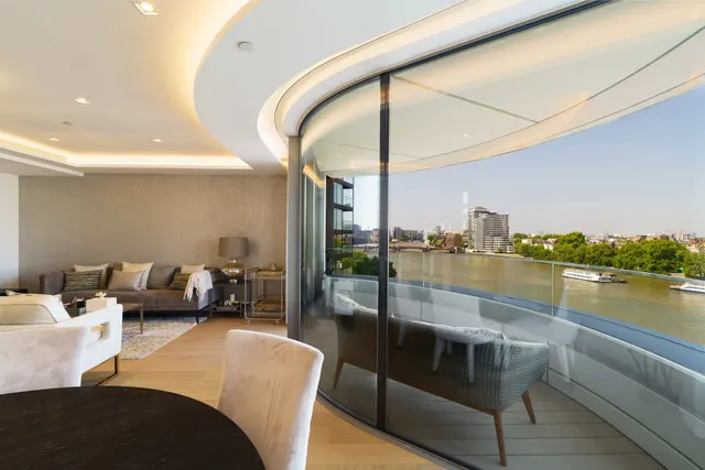 Photo 2 — The Corniche, 20-24 Albert Embankment, Embankment, London, SE1 7GJ