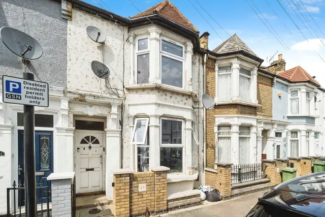 Grosvenor Road, Forest Gate, London, E7, photo 1