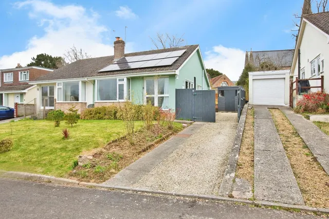 Woodbury Close, Wells, BA5, photo 1