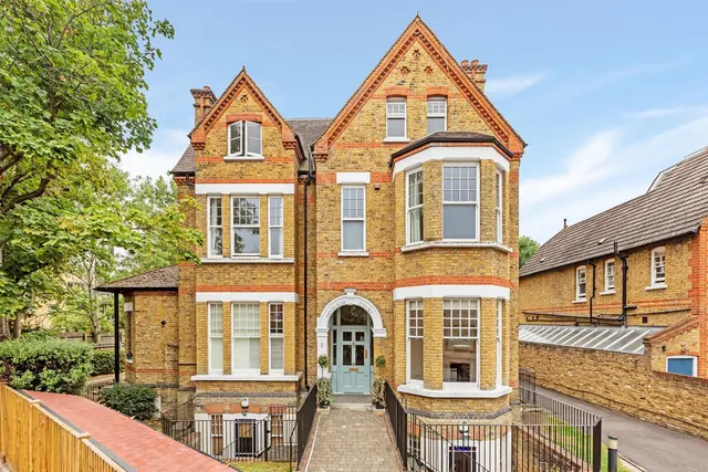 Dryburgh Road, Putney, SW15, photo 1