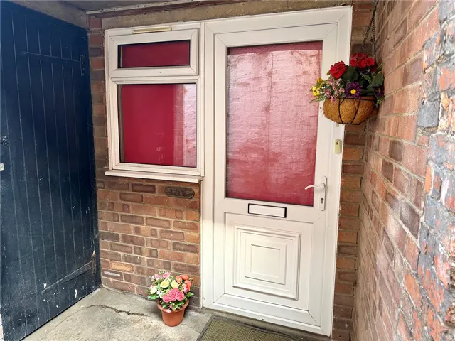 Photo 2 — Eastgate, Sleaford, Lincolnshire, NG34