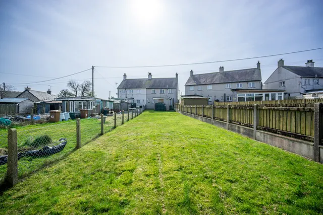 Photo 3 — Rhianfa 11, Tre'r Ddol, Rhydyclafdy, Pwllheli, Gwynedd, LL53 7YN