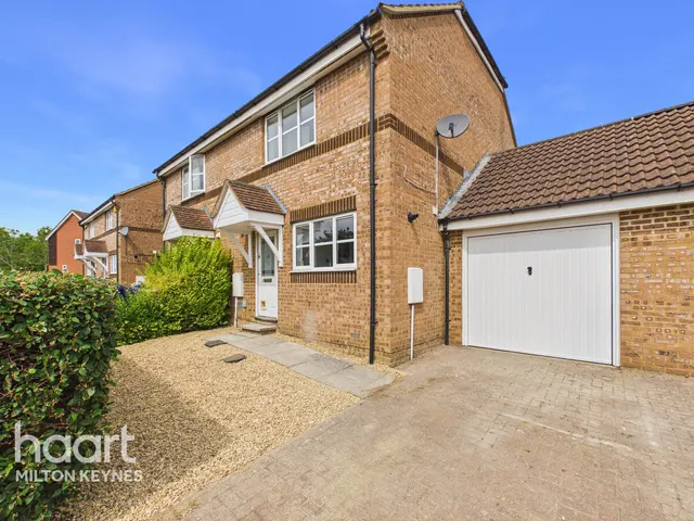 Plymouth Grove, Milton Keynes, MK4, photo 1
