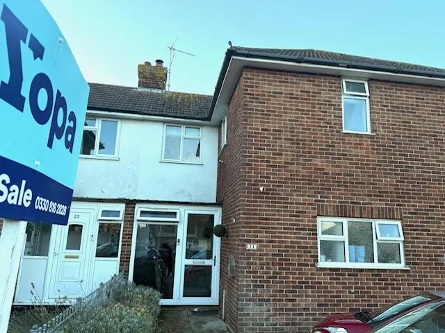 Battle Crescent, Hailsham, BN27, photo 1