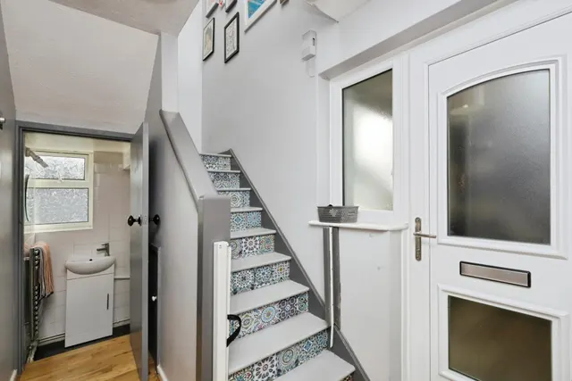 Battle Crescent, Hailsham, BN27, photo 3