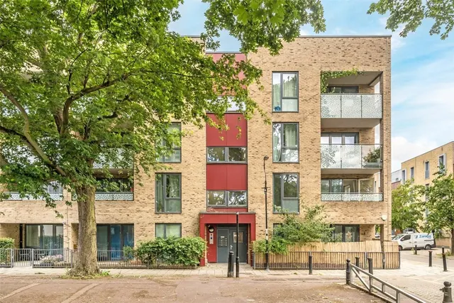 Monson Road, London, SE14, photo 1