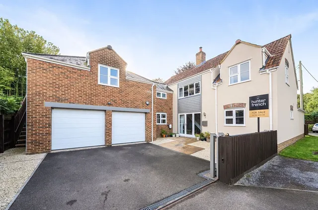 Mill Lane, Pitcombe, BA10, photo 1