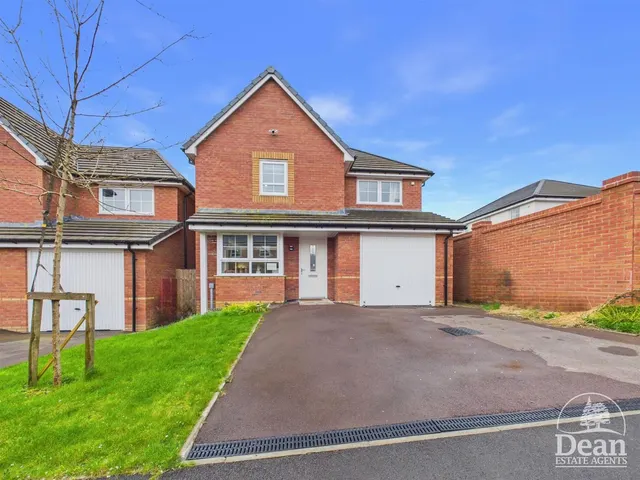 Trenchard Drive, Berry Hill, GL16, photo 1