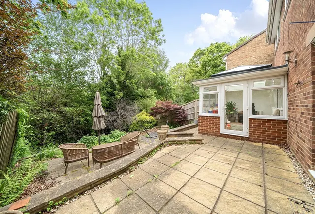 Photo 3 — Lawrence Close, Charlton Kings, GL52 6NN