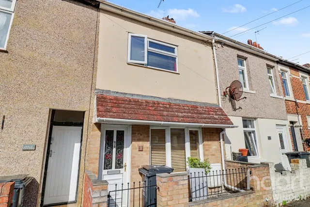 Deburgh Street, Swindon, SN2, photo 1
