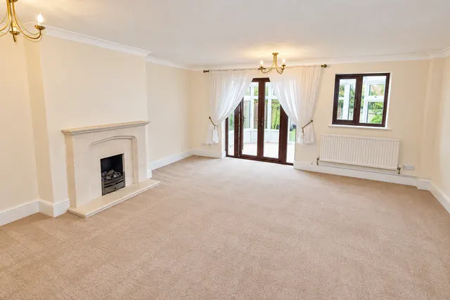 Linden Rise, Warley, CM14, photo 2