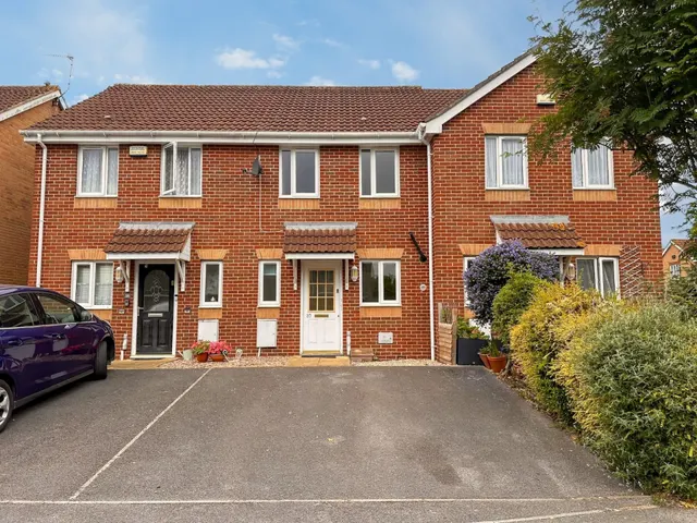 French Close, Nailsea, BS48, photo 1