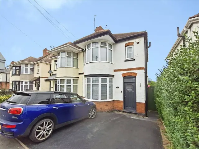Carisbrook Road, Nuneaton, CV10, photo 1
