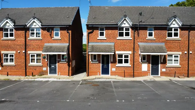 3 bedroom house, The Spires, Eccleston, WA10
