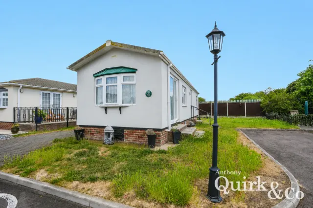Creek Road, Canvey Island, SS8, photo 2