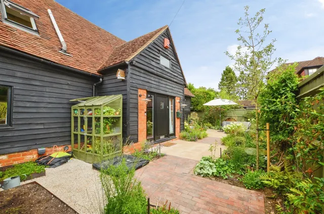 Lye Green Road, Chesham, photo 1
