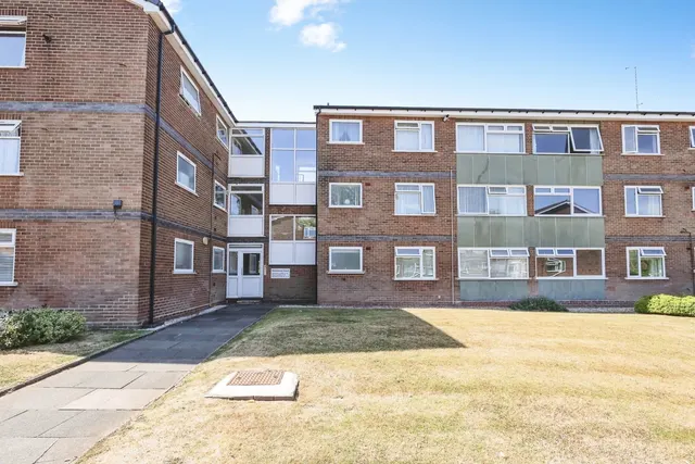 Westhouse Grove, Birmingham, B14, photo 1
