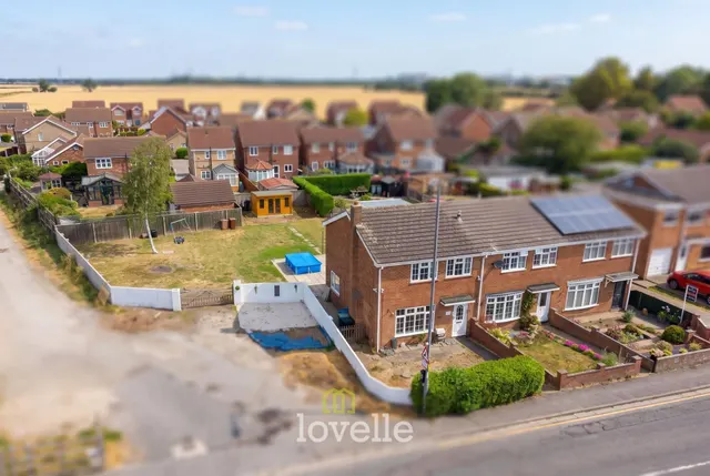 Station Road, Stallingborough, DN41, photo 1