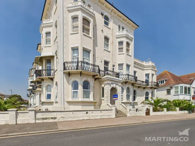 Elizabeth Court, Park Terrace, Bognor Regis, photo 1