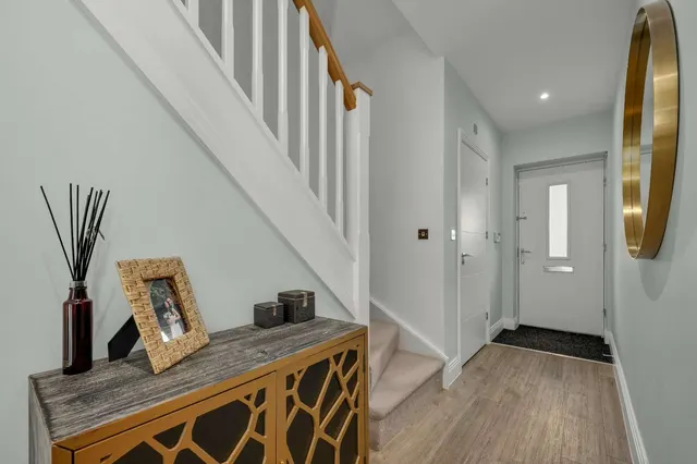 Photo 3 — Carleton Avenue, East Molesey, Surrey, KT8 0AL