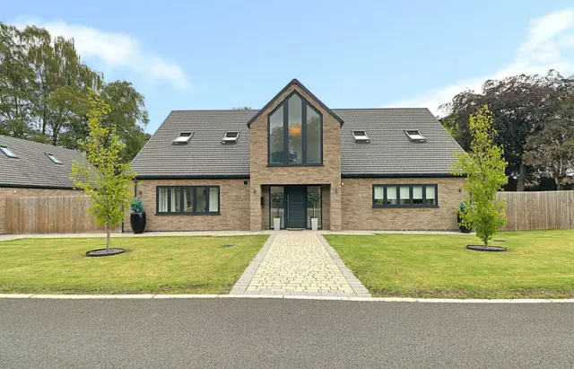 Leycroft Drive, Alsager, photo 1