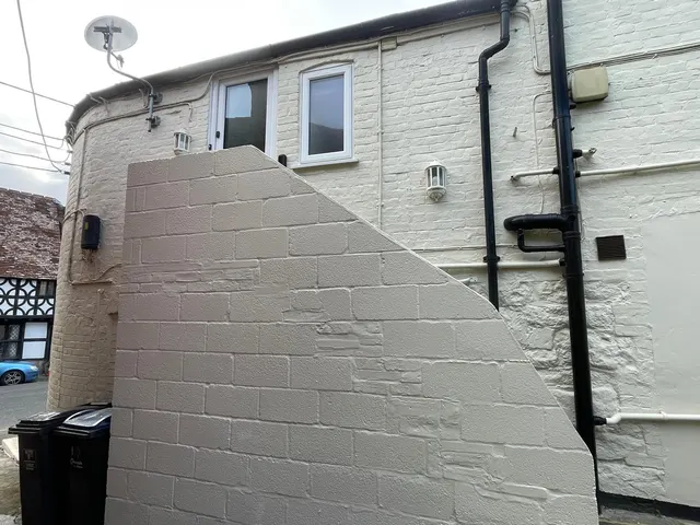 High Street, Potterne, SN10, photo 3