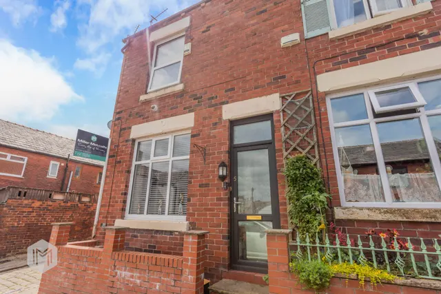 Somerville Street, Bolton, BL1 3LN, photo 1