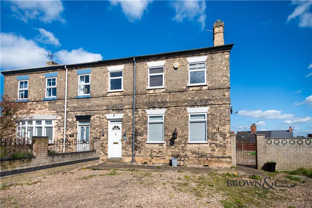 Station Road, Retford, photo 1