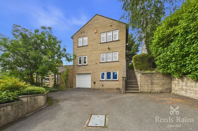 Delph Hill Road, Halifax, HX2, photo 1