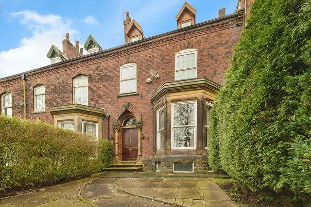 Queens Road, OLDHAM, Lancashire, OL8, photo 1