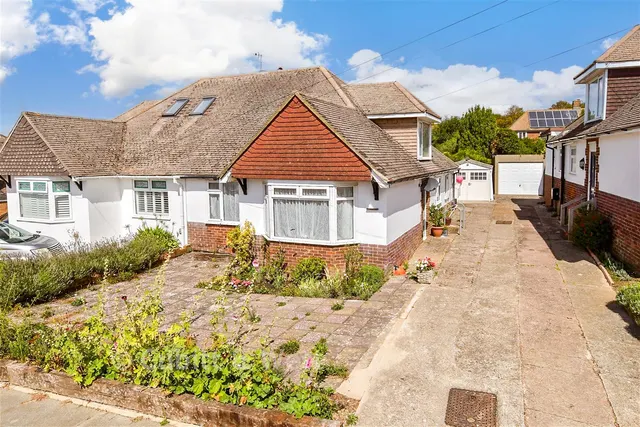 Larkfield Way, Brighton, BN1, photo 1