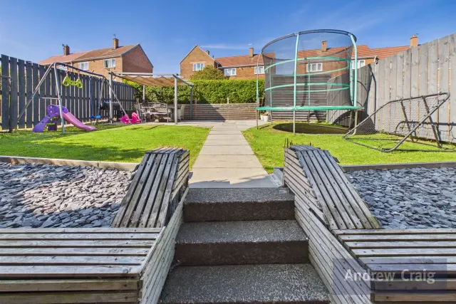 Southfield, Pelton, DH2, photo 3
