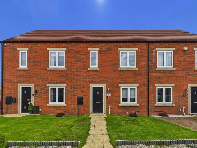 Farmhouse Way, Grassmoor, S42, photo 1