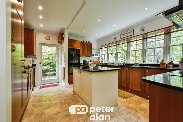 Gwaelodygarth Lane, Merthyr Tydfil, CF47, photo 3