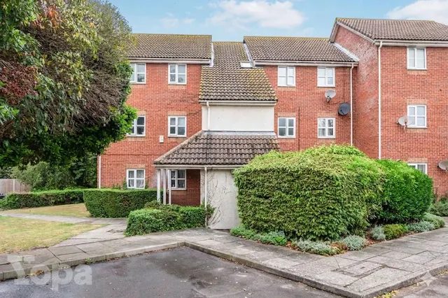 Eton Way, Dartford, DA1, photo 1
