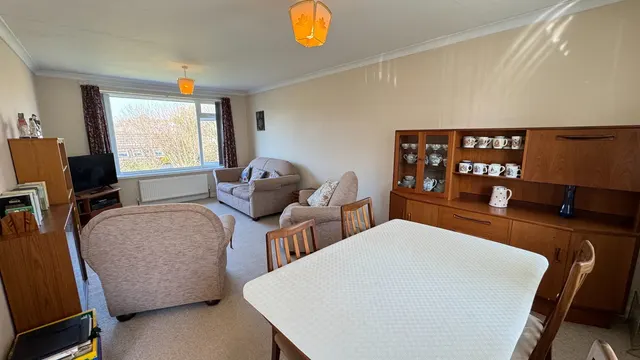 Walreddon Close, Tavistock, PL19, photo 2