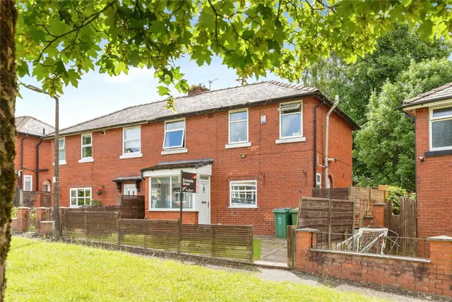 Palatine Drive, Bury, BL9, photo 1