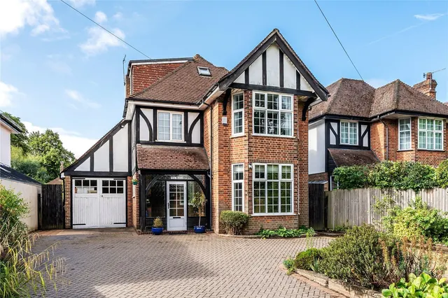 Church Street, Reigate, RH2, photo 1