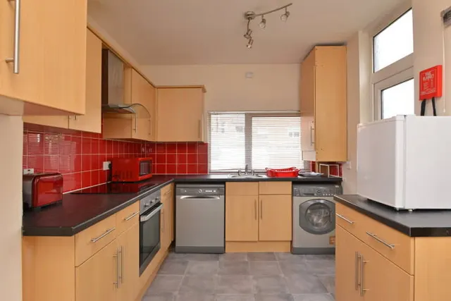 Pinhoe Road, Exeter, EX4, photo 3