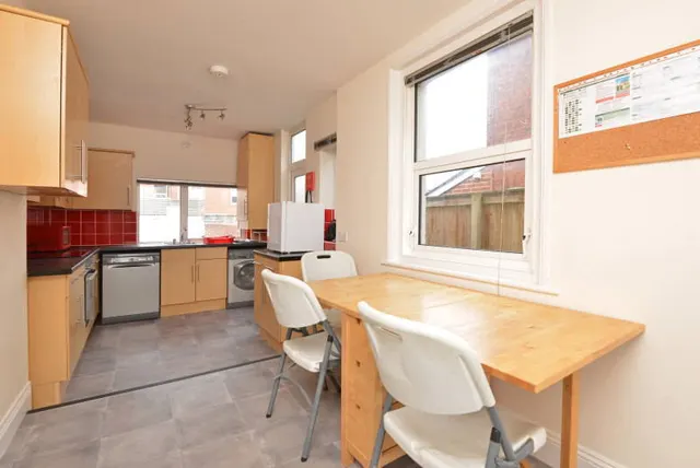 Pinhoe Road, Exeter, EX4, photo 2
