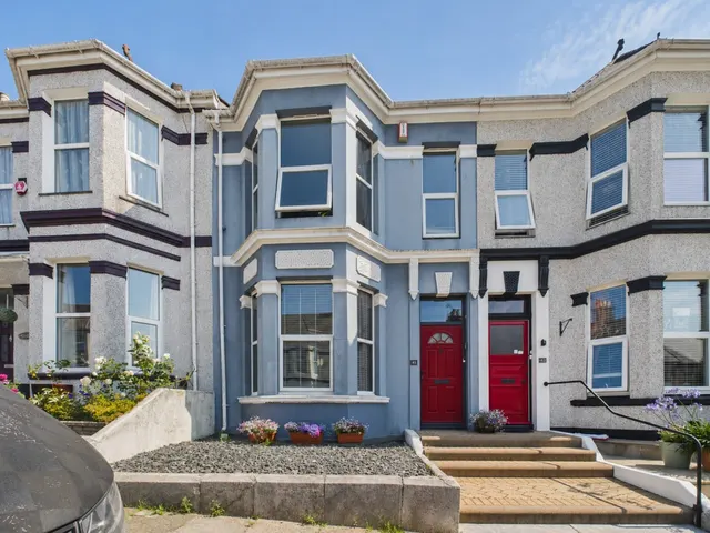 Westbourne Road, Peverell, photo 1