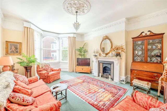 Photo 2 — Wyndham Road, Salisbury, Wiltshire, SP1 3AB