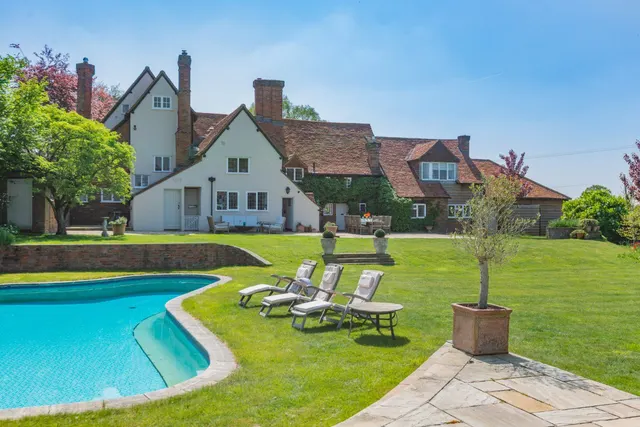Photo 3 — Beech Hyde Lane, Wheathampstead, St. Albans, Hertfordshire, AL4 8EU