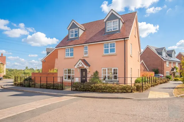 Bennett Crescent, Hethersett, photo 1